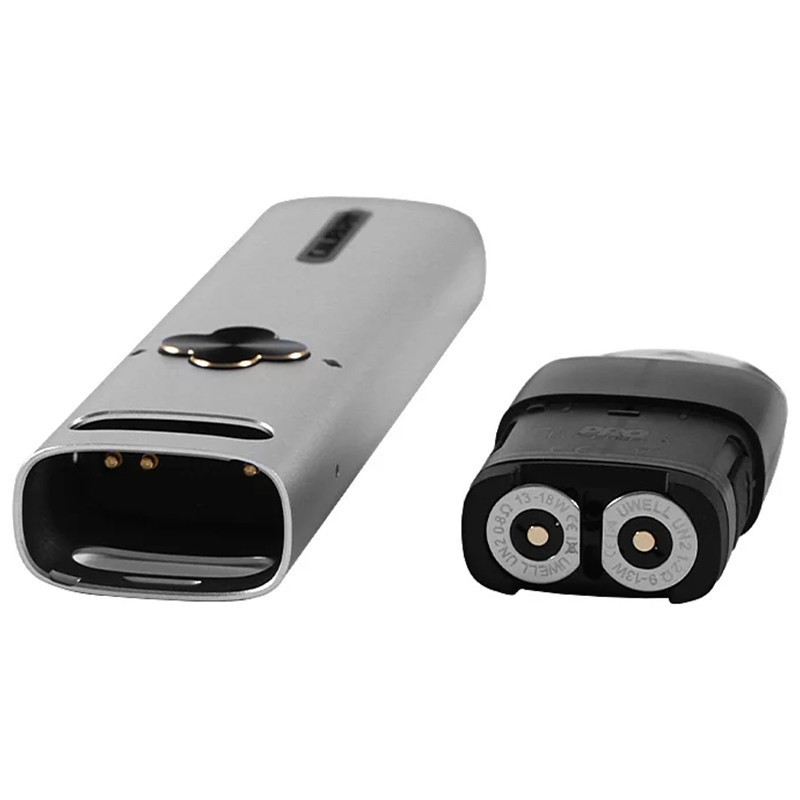 Uwell Caliburn Explorer Pod 32W gümüş gövde ve siyah kartuş detayı.